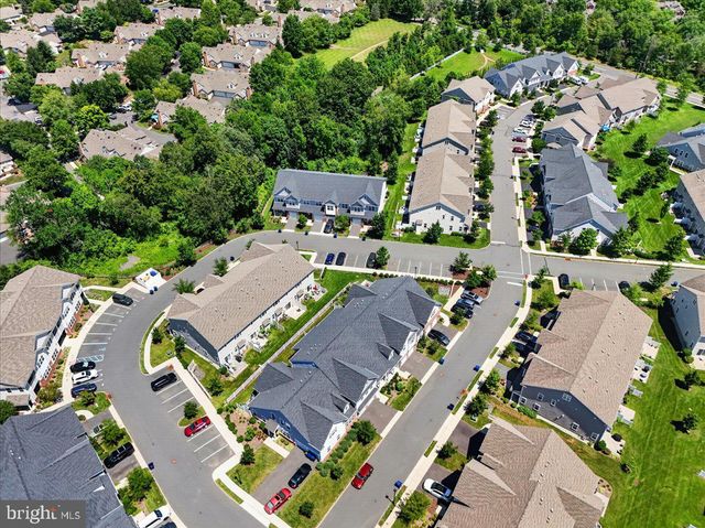 33 TUCKER WAY, Pennington, NJ 08534