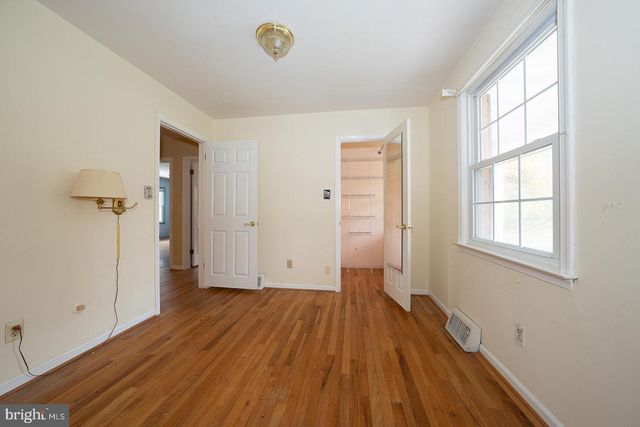 1215 CLUB HOUSE RD, Gladwyne, PA 19035