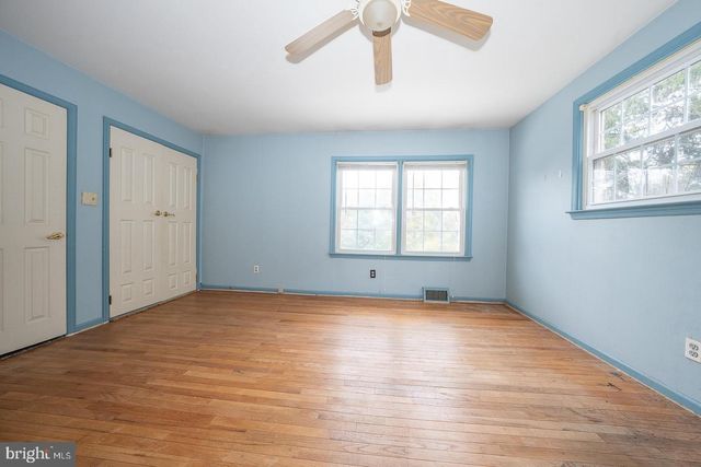 1215 CLUB HOUSE RD, Gladwyne, PA 19035