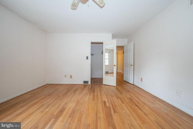 1215 CLUB HOUSE RD, Gladwyne, PA 19035