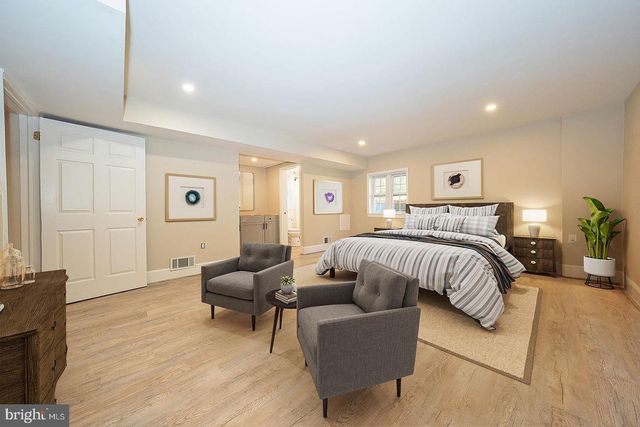 1215 CLUB HOUSE RD, Gladwyne, PA 19035