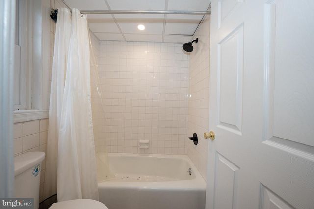 1215 CLUB HOUSE RD, Gladwyne, PA 19035