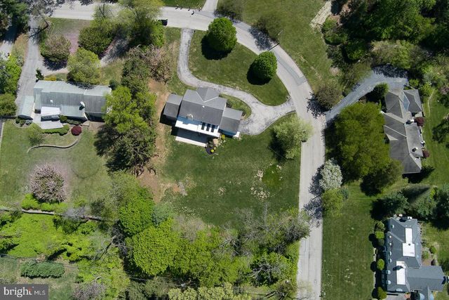 1215 CLUB HOUSE RD, Gladwyne, PA 19035