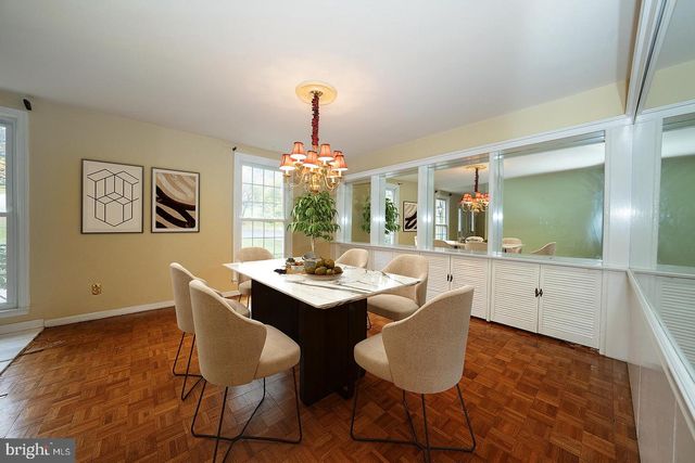 1215 CLUB HOUSE RD, Gladwyne, PA 19035