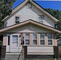 404 Kennet Court NW, Canton, OH 44708