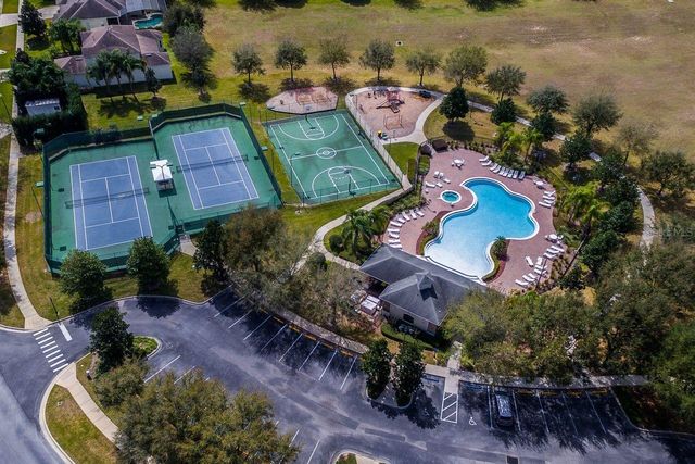 2824 MAJESTIC ISLE DRIVE, Clermont, FL 34711