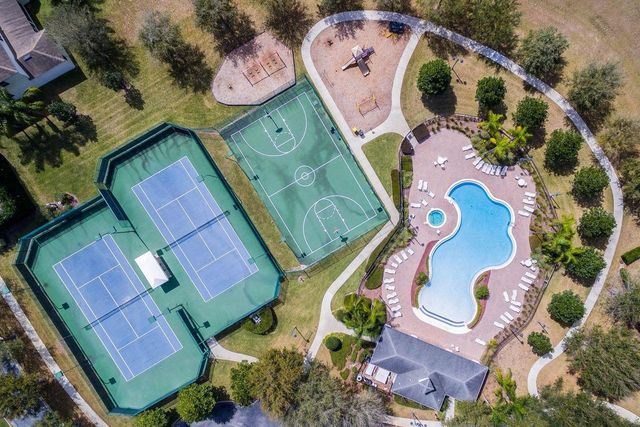 2824 MAJESTIC ISLE DRIVE, Clermont, FL 34711