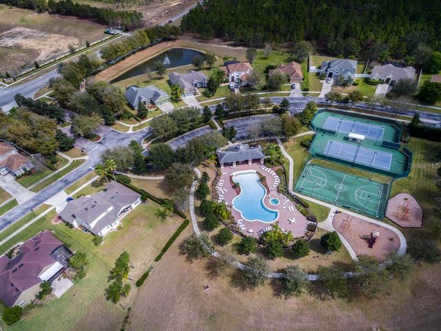 2824 MAJESTIC ISLE DRIVE, Clermont, FL 34711