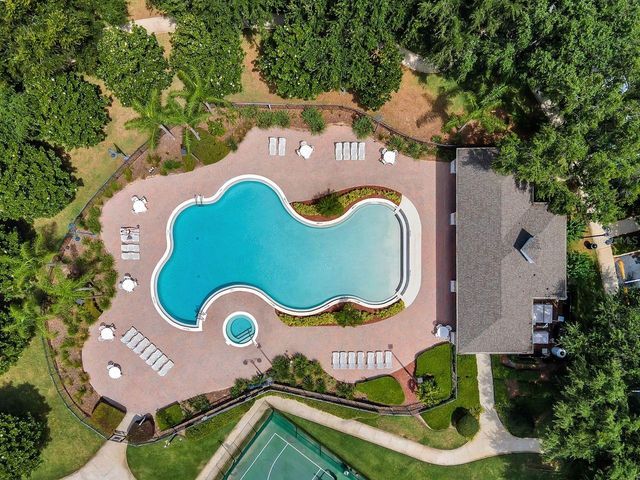2824 MAJESTIC ISLE DRIVE, Clermont, FL 34711
