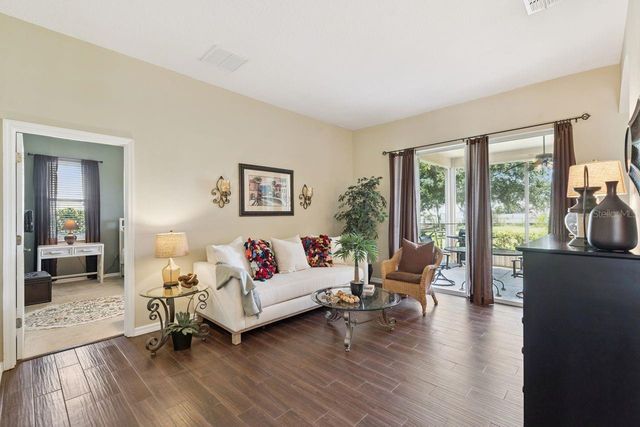 2824 MAJESTIC ISLE DRIVE, Clermont, FL 34711