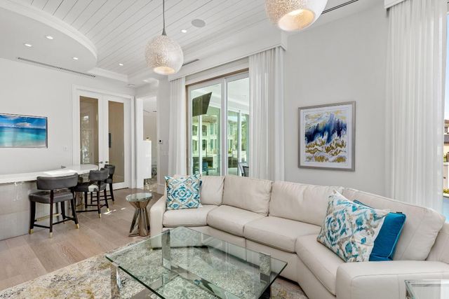 863 Enfield Street, Boca Raton, FL 33487