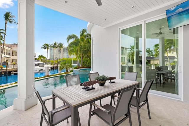 863 Enfield Street, Boca Raton, FL 33487