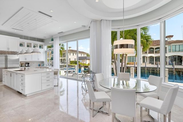 863 Enfield Street, Boca Raton, FL 33487