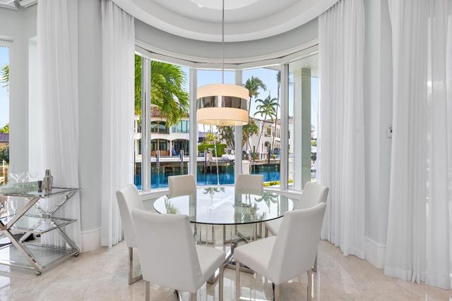 863 Enfield Street, Boca Raton, FL 33487