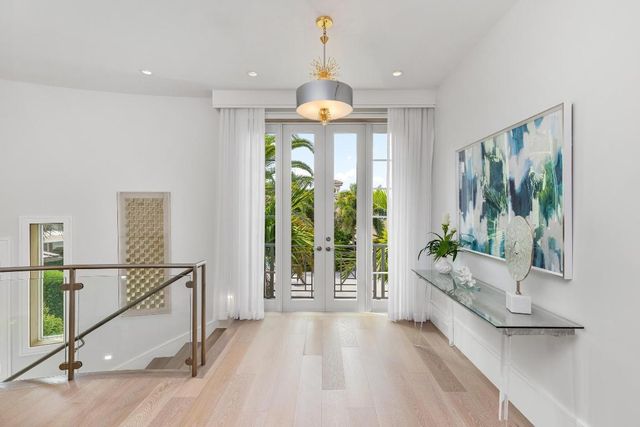 863 Enfield Street, Boca Raton, FL 33487