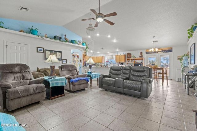 460 E Highway 82, Huachuca City, AZ 85616