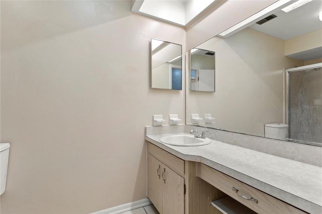 5771 KISLIN PLACE, Orlando, FL 32807