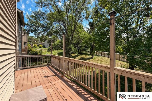 15359 Mason Plaza, Omaha, NE 68154