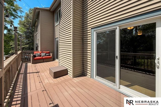 15359 Mason Plaza, Omaha, NE 68154