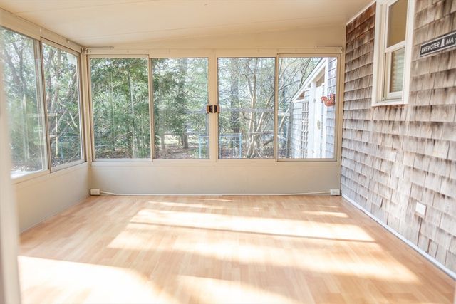 147 Brook Trail Rd, Brewster, MA 02631