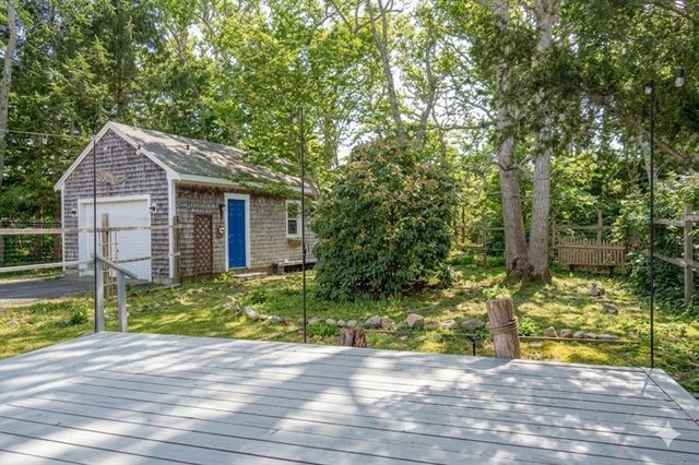 147 Brook Trail Rd, Brewster, MA 02631