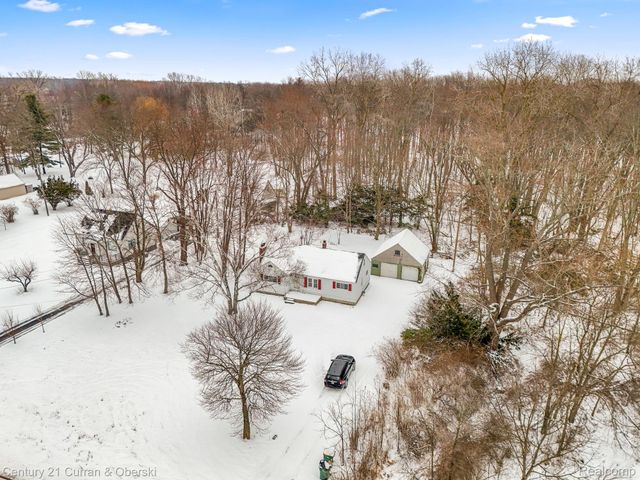 19497 INKSTER ST Road, Brownstown Charter Township, MI 48174