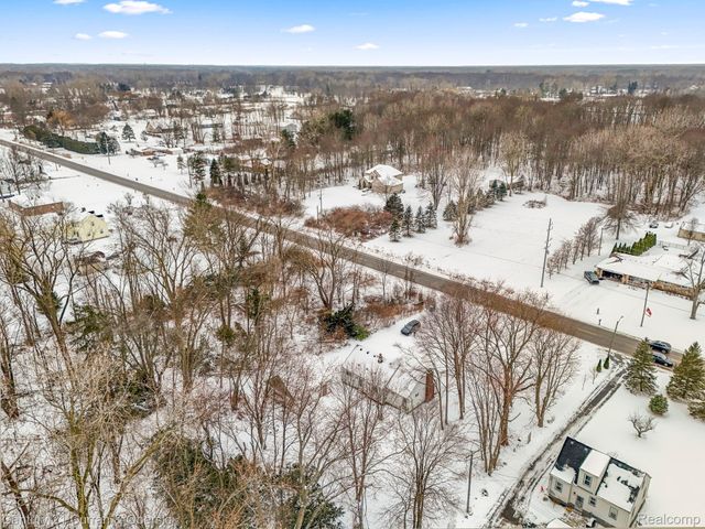 19497 INKSTER ST Road, Brownstown Charter Township, MI 48174