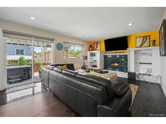 15932 E Lehigh Cir, Aurora, CO 80013