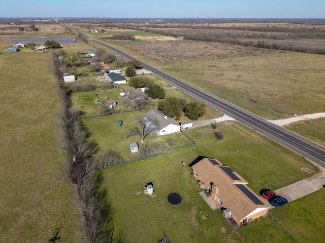 1916 S Hwy 14, Groesbeck, TX 76642