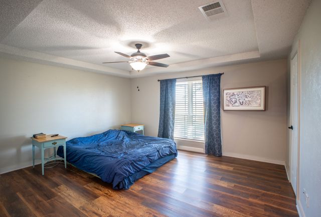 1916 S Hwy 14, Groesbeck, TX 76642