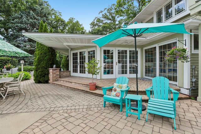 702 Glenwood Court, Jefferson, WI 53549