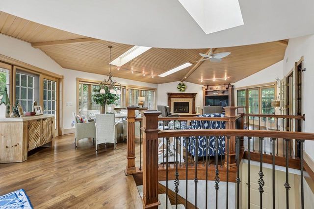 702 Glenwood Court, Jefferson, WI 53549