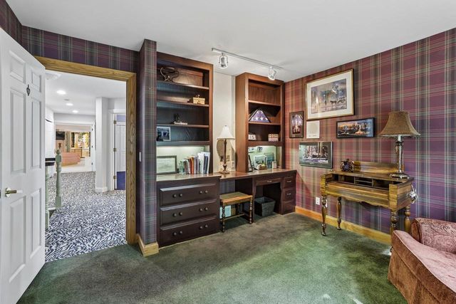 702 Glenwood Court, Jefferson, WI 53549