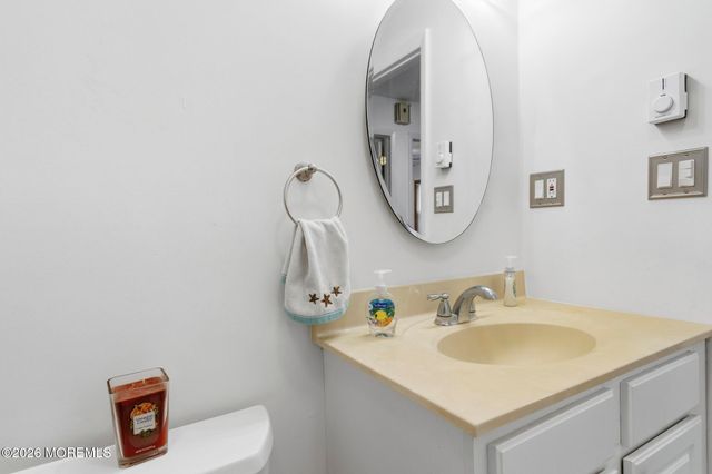 874A Balmoral Court, Lakewood, NJ 08701