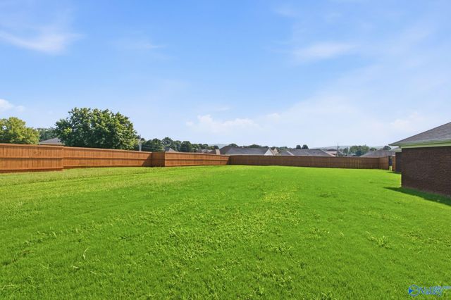 213 Smokey Hills Court, New Market, AL 35761