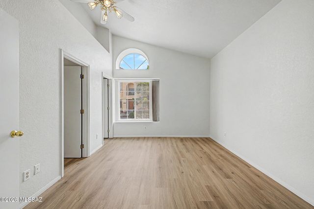 3740 W Koshare Lane, Tucson, AZ 85742