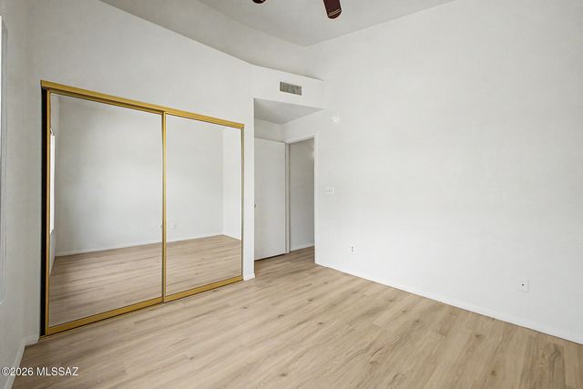 3740 W Koshare Lane, Tucson, AZ 85742