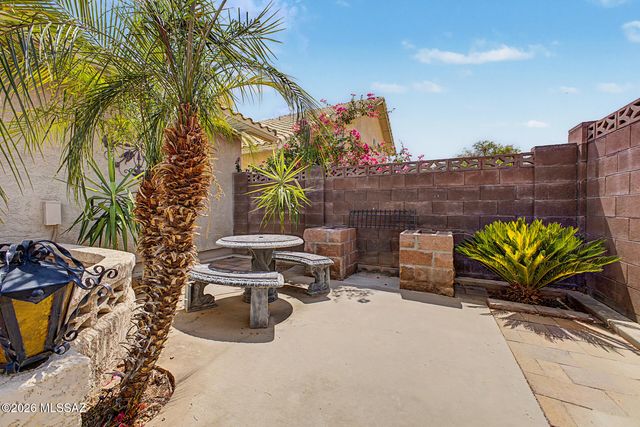 3740 W Koshare Lane, Tucson, AZ 85742