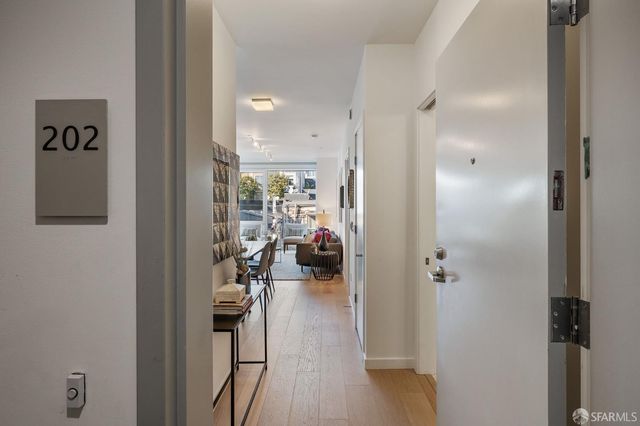 870 Harrison Street 202, San Francisco, CA 94107
