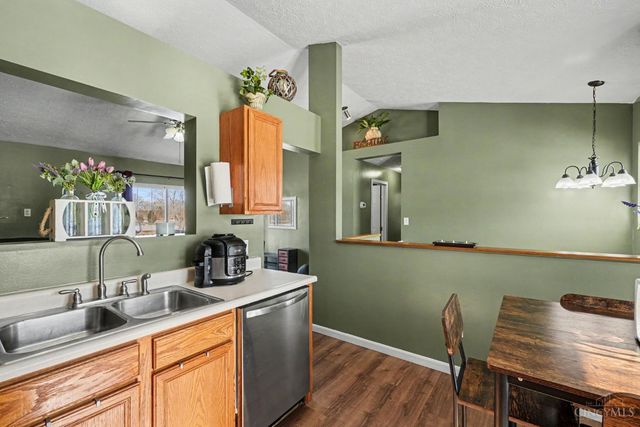 317 Robin Avenue, Mt Orab, OH 45154