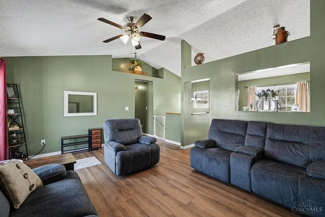 317 Robin Avenue, Mt Orab, OH 45154