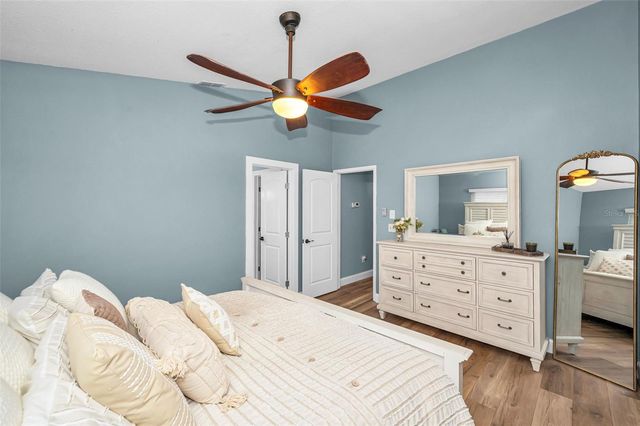 3460 COUNTRYSIDE BOULEVARD 44, Clearwater, FL 33761