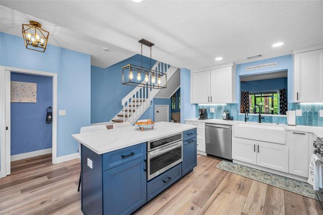 3460 COUNTRYSIDE BOULEVARD 44, Clearwater, FL 33761