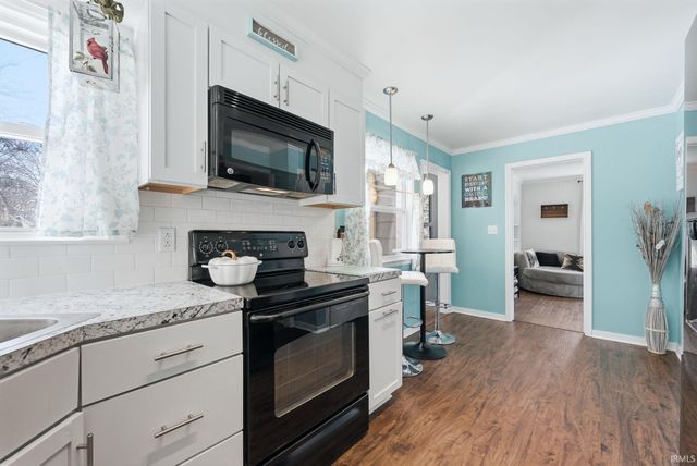 4707 S Calhoun Street, Fort Wayne, IN 46807