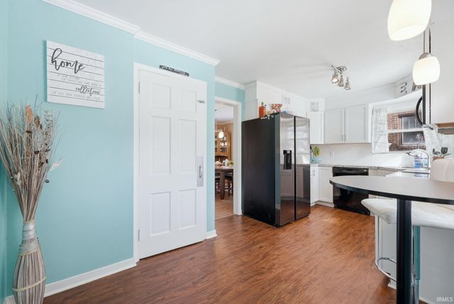 4707 S Calhoun Street, Fort Wayne, IN 46807