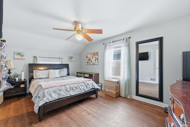 4707 S Calhoun Street, Fort Wayne, IN 46807