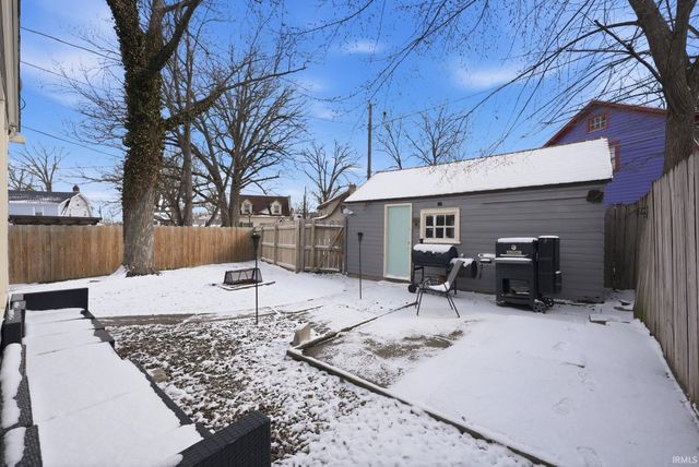 4707 S Calhoun Street, Fort Wayne, IN 46807