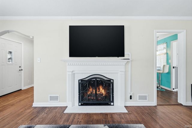 4707 S Calhoun Street, Fort Wayne, IN 46807