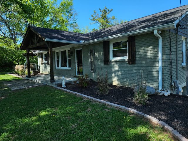 304 Dorr Dr, Goodlettsville, TN 37072