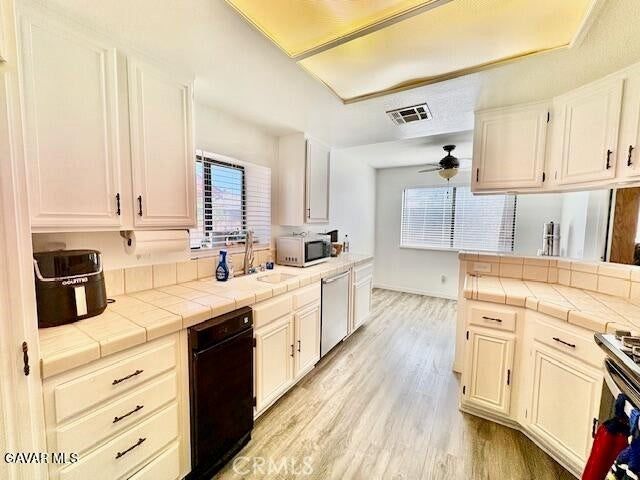 4252 E Avenue Q11, Palmdale, CA 93552